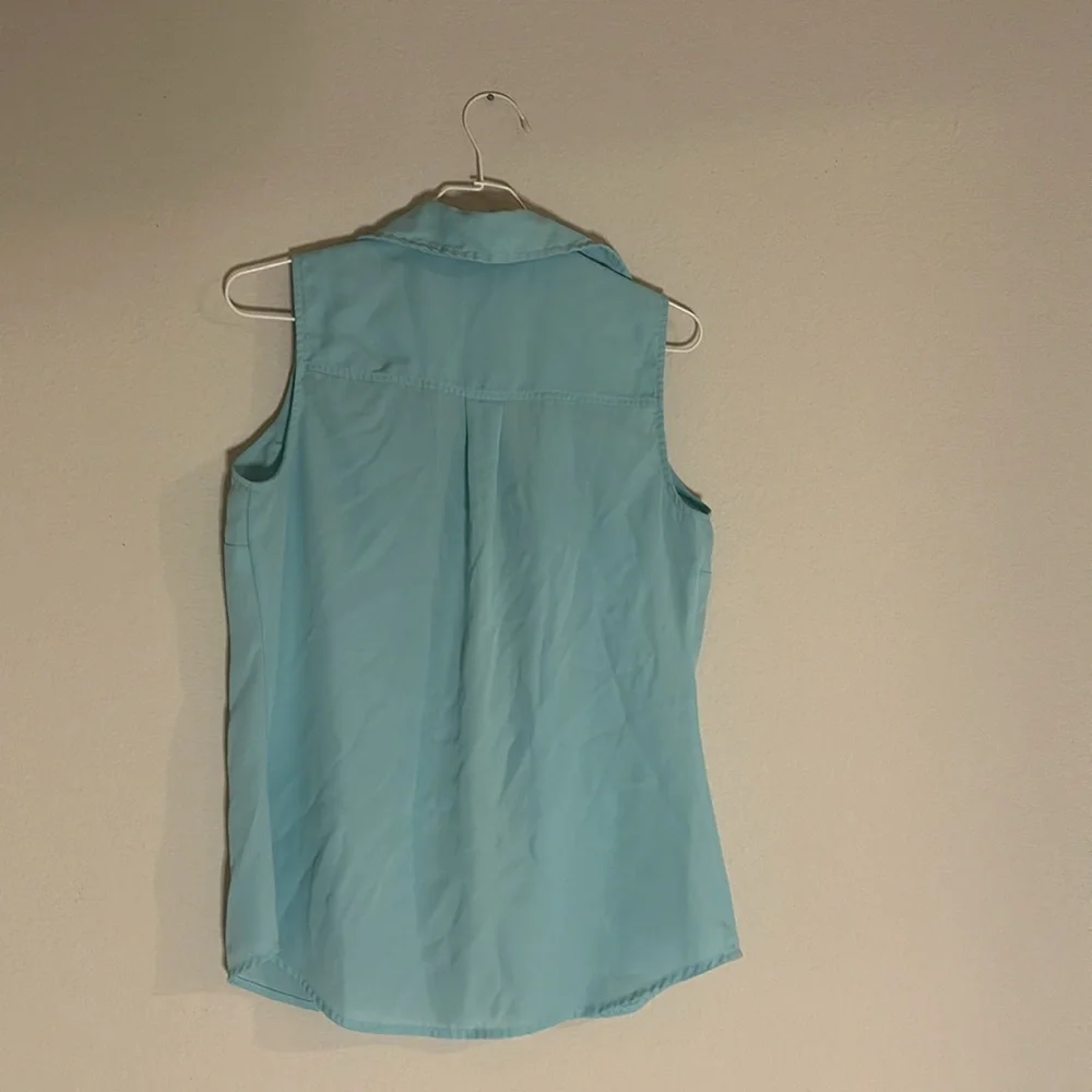 New York & Company Tiffany blue button down tank top - Picture 3 of 3